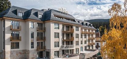 Palace Apartments