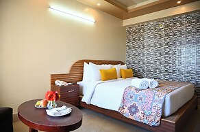The Sea Valley Beach front Hotel