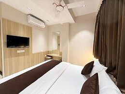 Hotel RK Residency