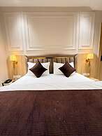 Hotel RK Residency