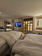 Sheraton Air Hotel