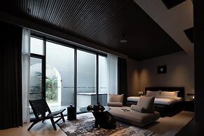 Awake Century Terrace Hotel