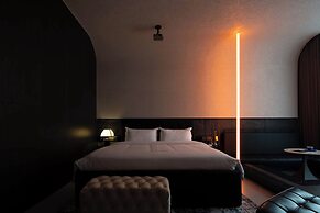 Awake Century Terrace Hotel