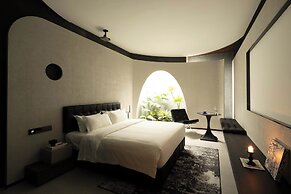 Awake Century Terrace Hotel