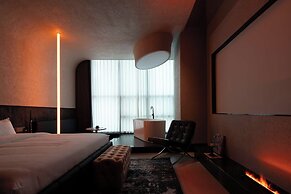 Awake Century Terrace Hotel
