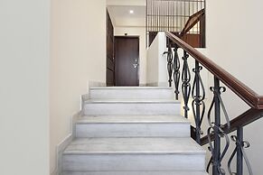 Fabhotel Royal Palace I