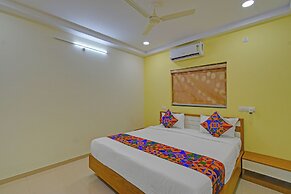 Fabhotel Garapati Grand