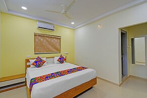 Fabhotel Garapati Grand