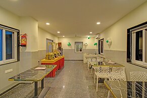 Fabhotel Garapati Grand