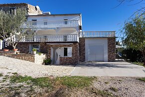 Holiday Home Cadjo With Pool