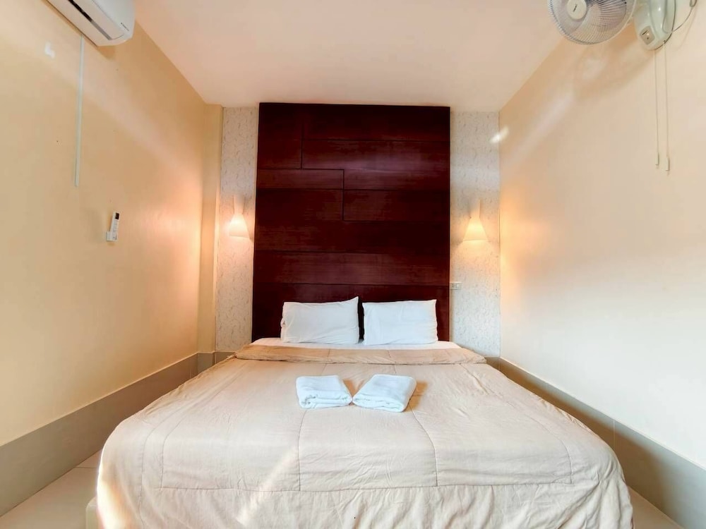 Veerakit Grand Hotel Udon Thani