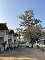 Bundela Woods Cottage and Restaurant