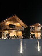 Bundela Woods Cottage and Restaurant