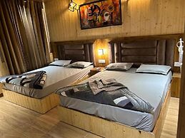 Avadh Guest House