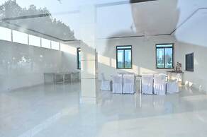 Hotel Raj Palace & Restaurant