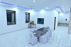 Hotel Raj Palace & Restaurant
