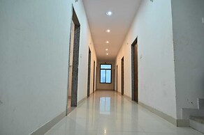 Hotel Raj Palace & Restaurant