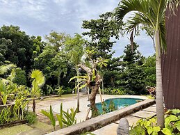 Dalung Tropical