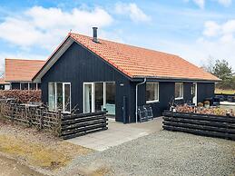 4 Star Holiday Home in Vaeggerlose