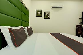 Collection O Ovel Hotel Grand