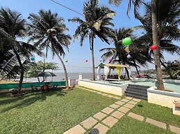 Iira Stays Ocean Bliss