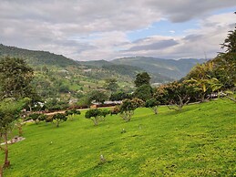 Baanpaya pano