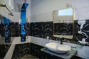 Fogy Ella Hotel