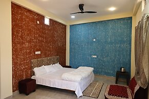 Arika Farm House