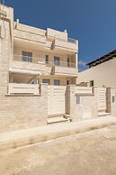 Roomsalentopalace