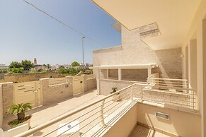 Roomsalentopalace