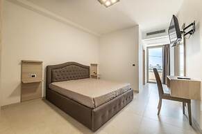 Roomsalentopalace
