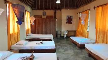 Ushongo beach bandas