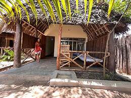 Ushongo beach bandas