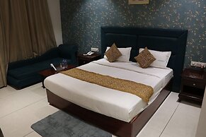 Nakshatra Hotel & Resort in Khargone