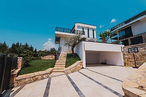 Promar Villas & Apartments