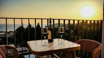 Promar Villas & Apartments