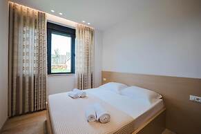 Promar Villas & Apartments