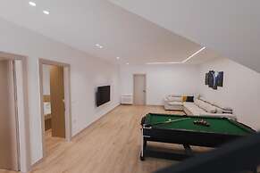 Promar Villas & Apartments