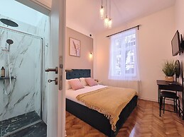 Central Inn Brasov