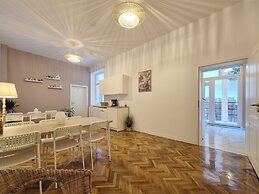 Central Inn Brasov