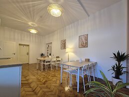 Central Inn Brasov