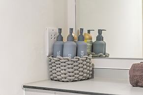 Apt-sleeps 2/3-bullring & Grand Central Close