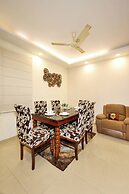 Golden Oak by Redolivenr. DLF Golf Course3bhk