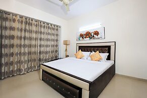 Golden Oak by Redolivenr. DLF Golf Course3bhk