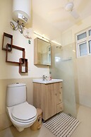 Golden Oak by Redolivenr. DLF Golf Course3bhk