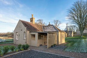 Gamekeepers Cottage at Rosebery Steading