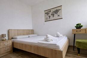 Blue Horizon Apartment
