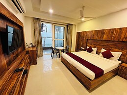 Haris Court Hotels & Banquets DLF Phase3