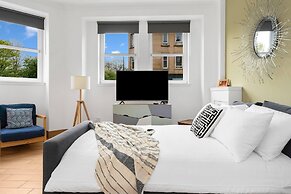 Edinburgh City Centre 2BR Apartment
