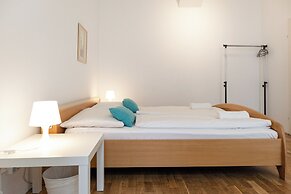 Affordable Private Room Easy City Access
